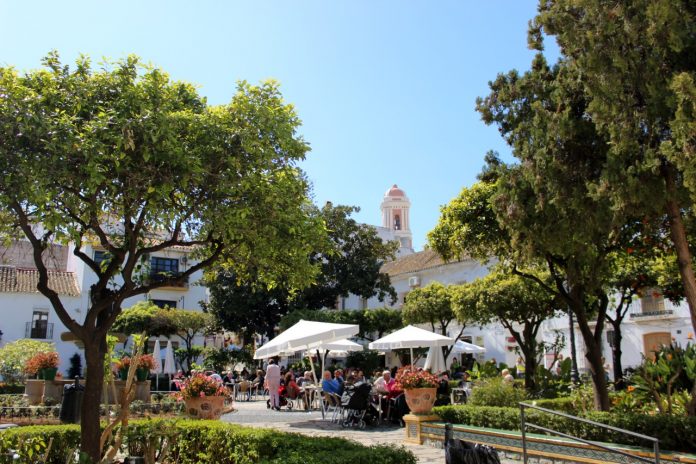 Foto Plaza de las Flores Estepona