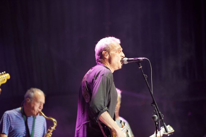 HOMBRES G