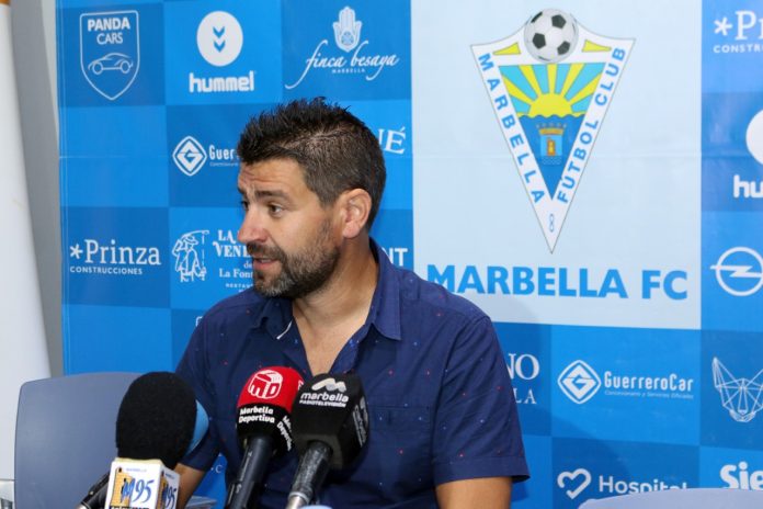 Foto previa Estévez