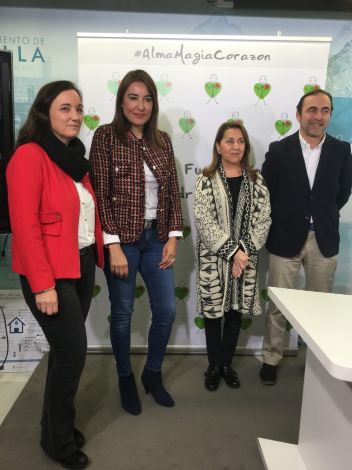Belén Gaspar, directora de la Fundación, Lourdes Romero, representante en Marbella, Isabel Cintado, concejal de Derechos Sociales, y Andrés Olivares, presidente de la Fundación