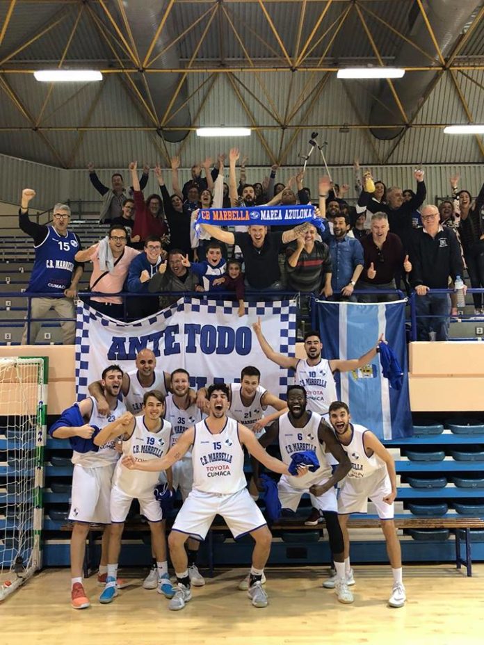 Foto CB Marbella y afición