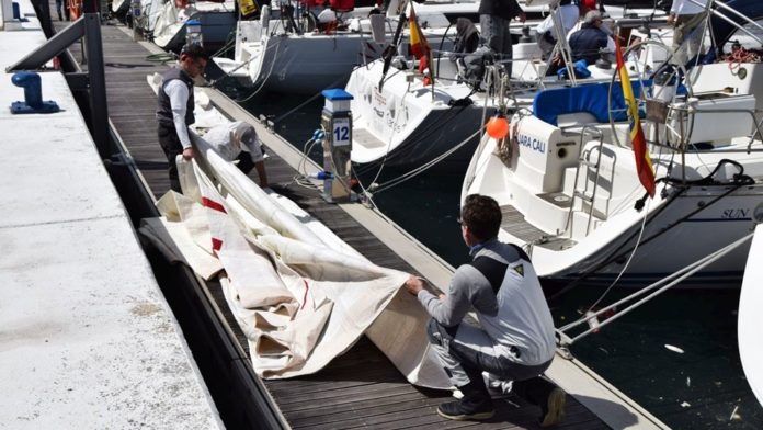 Foto barco en Ceuta