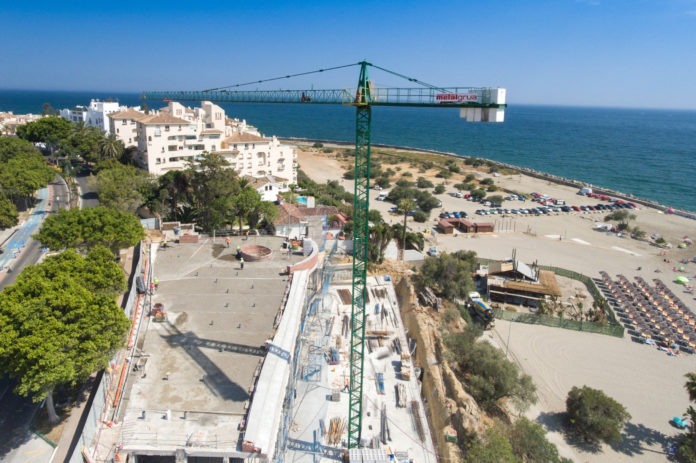 OBRA MIRADOR PLAYA CRISTO