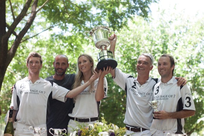 Entrega del trofeo Memorial Enrique Zobel