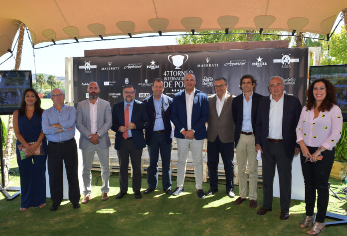 Autoridades en la presentación del 47º Torneo Internacional de Polo en San Roque, Cádiz