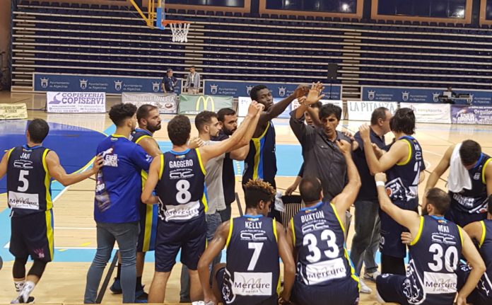 Foto plantilla UDEA