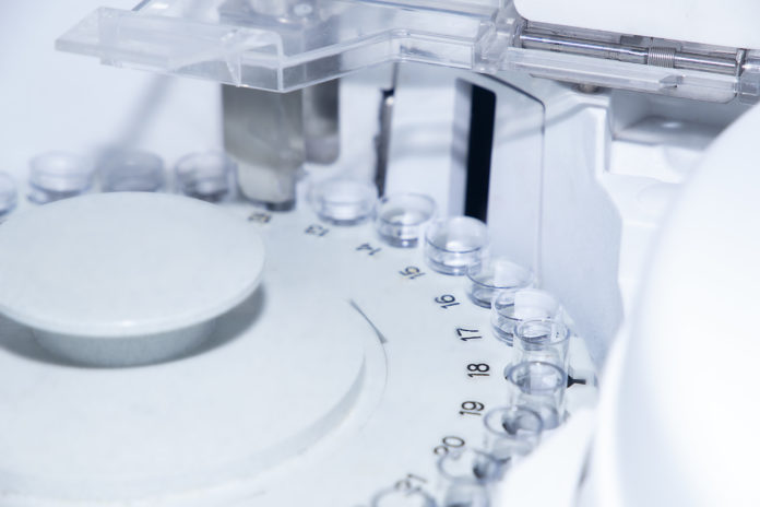 posvacunacion_covid_laboratorio_quironsalud_marbella2