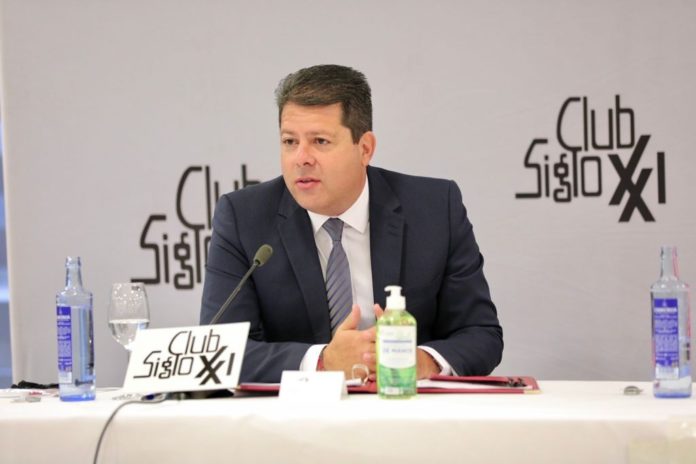 Fabián Picardo en el Club Siglo XXI de Madrid_4