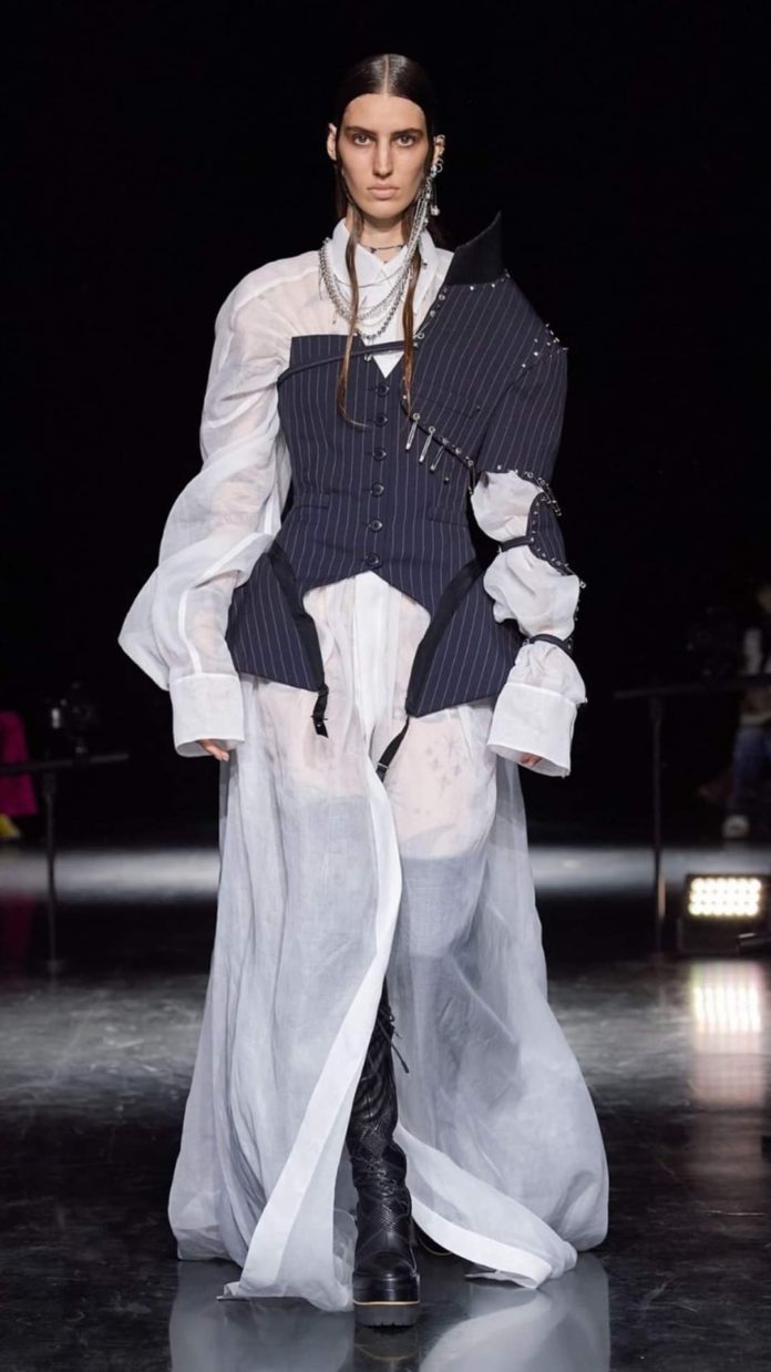 2125