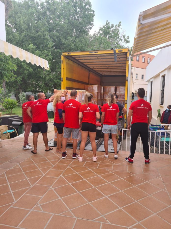 Donación Detergente FCepsa-FPersán Hogar Betania