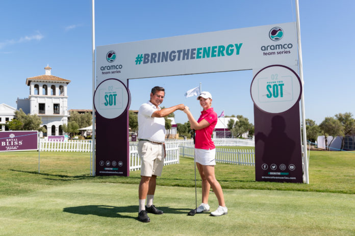 Pablo Mansilla, presidente de la Federación Andaluza de Golf y la golfista Laura Gómez1