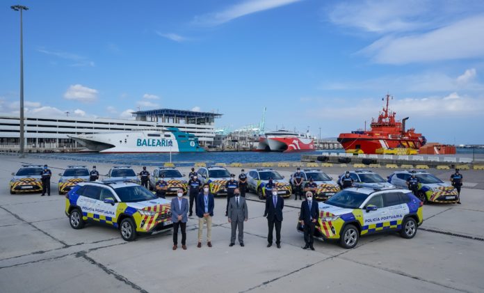 Nuevos coches patrulla híbridos 1