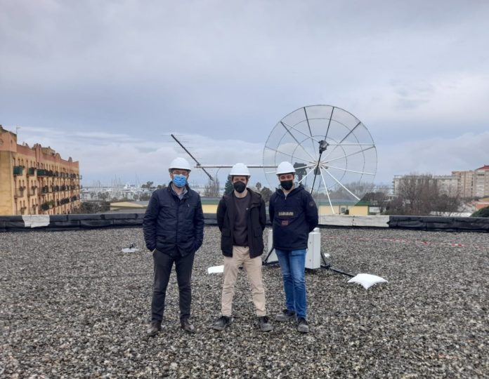 Antena_satelites_ayuntamiento
