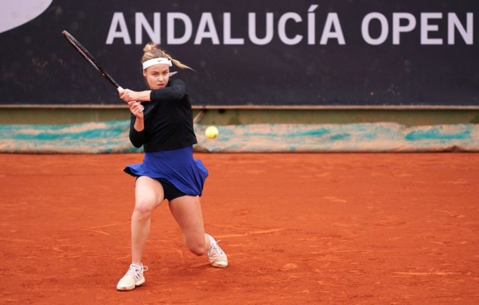 Foto tenis lunes