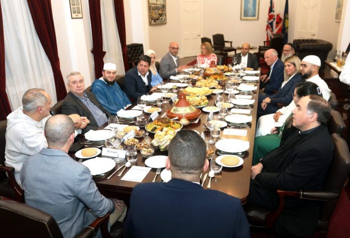 Celebración de un Iftar del Ramadán en Gibraltar -3
