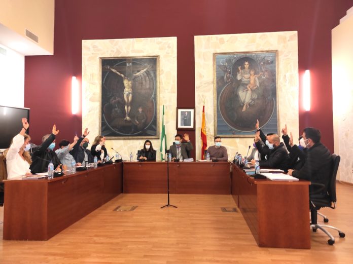 Foto Pleno Municipal Ojén Archivo