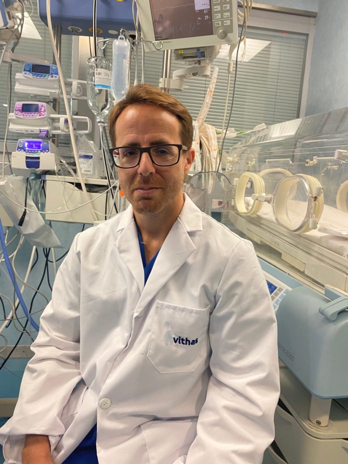 f Dr Enrique Sánchez jefe de Neonatologia Vithas Malaga.jpg (003)
