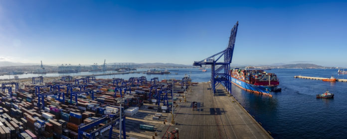 PUERTO ALGECIRAS escala COSCO Taurus agosto 2022