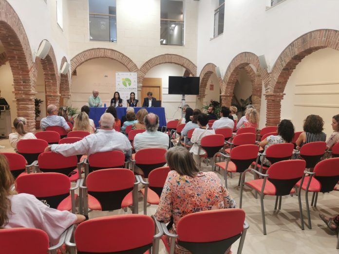 FOTO NOTA CHARLA INVESTIGADORES HCS_FUNDACIÓN FUERTE