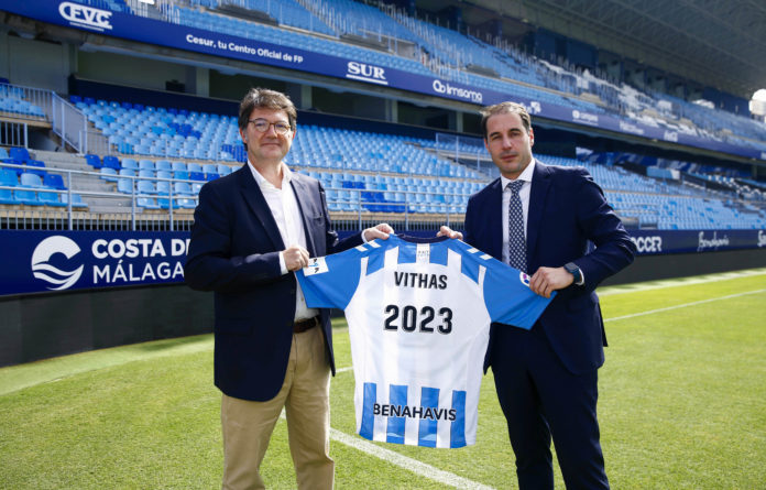 FIRMAS . Marilú Báez