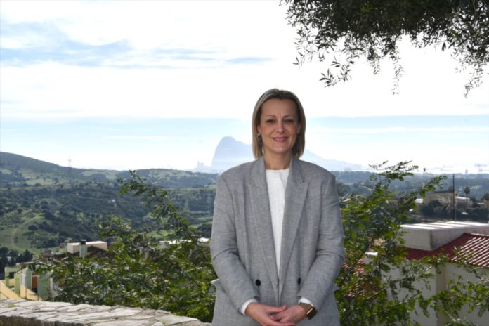 DELEGADA ESPECIAL TURISMO - ANA RUIZ