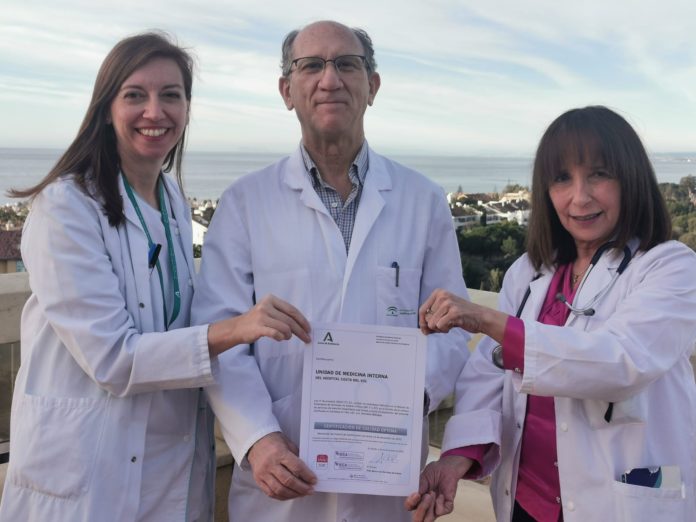 FOTO NOTA PRENSA_CERTIFICACIÓN NIVEL ÓPTIMO MEDICINA INTERNA HCS