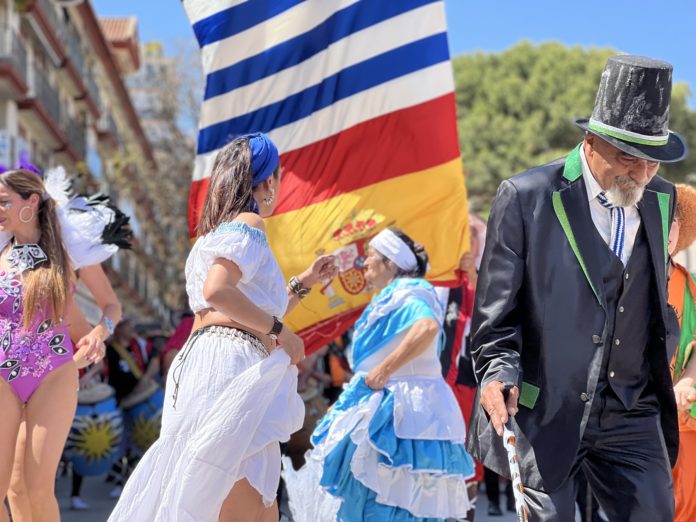 Imagen-del-pasacalle-de-la-Feria-Internacional-de-los-Países-2022