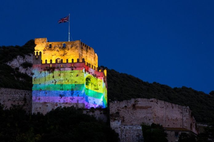 Castillo Moro iluminado