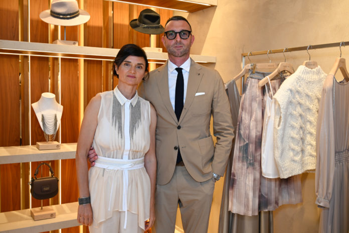 Paola Gonella y Ricardo Peruffo en la tienda de Peserico-Puerto Banus