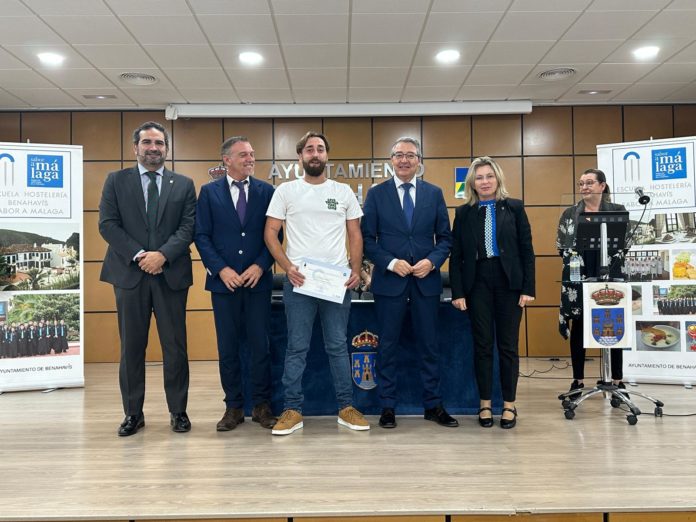 diplomas-benahavis