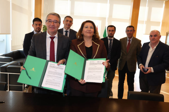 firma-protocolo-con-la-junta
