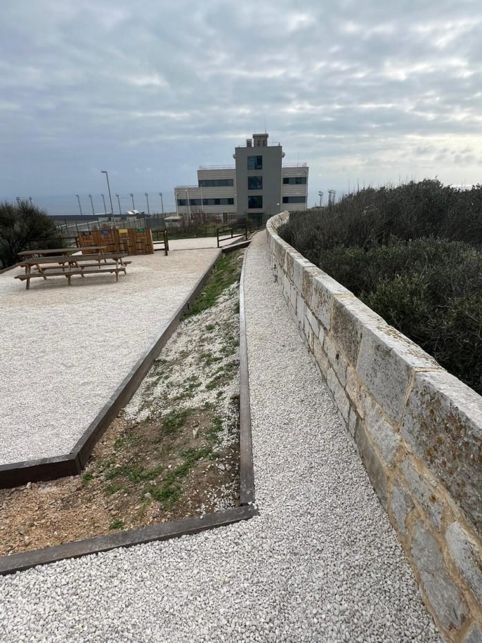 Nuevo merendero en la zona alta del Peñón