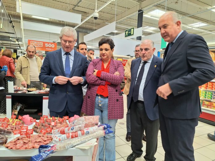sam-en-carrefour-torremolinos