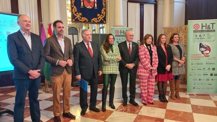 turismo-costa-del-sol-y-sabor-a-malaga-continuan-con-su-importante-apuesta-por-la-gastronomia.-la-innovacion-y-la-sostenibilidad-en-el-salon-h&t-2024