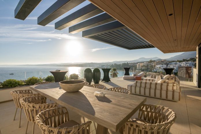 Terraza de una de las viviendas de Ikkil Bay