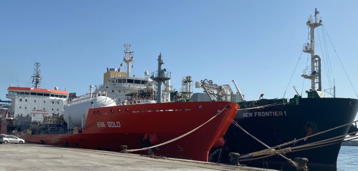 Suministro GNL Shell