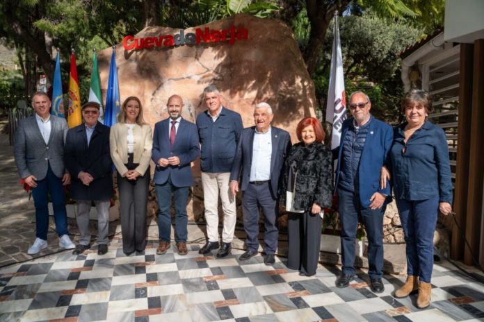 Imagen-66-Aniversario-Descubrimiento-Cueva-de-Nerja-1068x712
