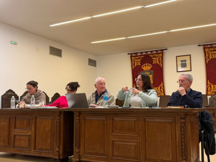 Asamblea LL100x100