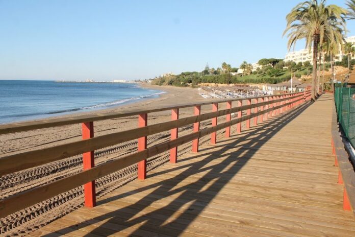 Senda Litoral bandera sendero azul